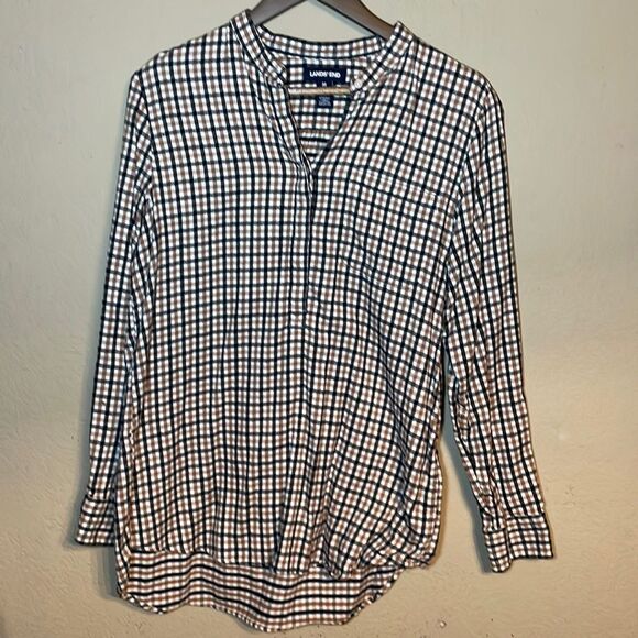 Land’s End Casual Buttondown - Picture 6 of 15